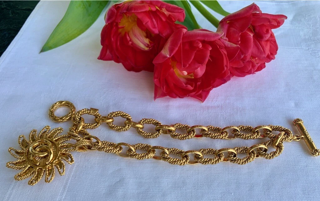 Bracciale doppio pendente sole tono oro CHANEL vintage