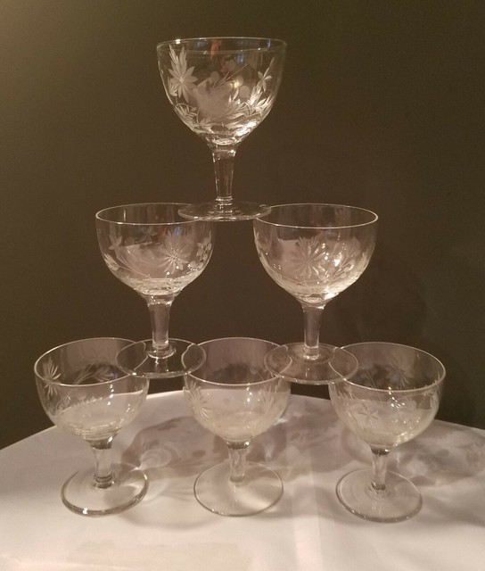 Six (6) Vintage CRYSTAL ETCHED Cordial Dessert Glasses 4 oz Stems 3.75