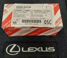 FRONT GENUINE OEM LEXUS RX350/330/400H NEW BRAKE PADS 04465-AZ124 2004 - 2009