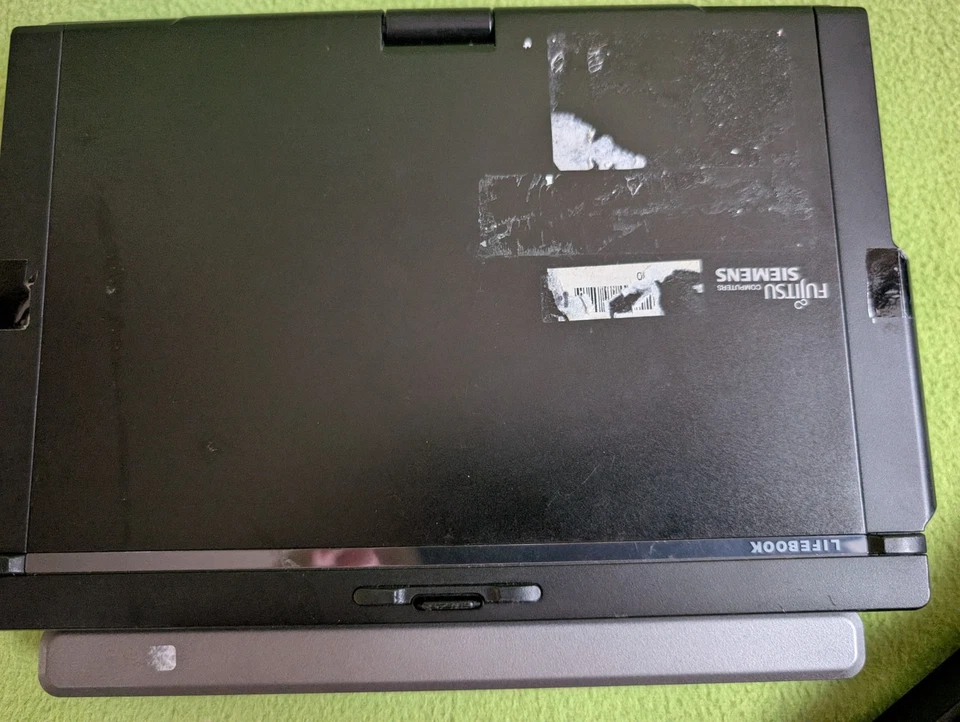 Fujitsu Siemens LifeBook P1610 Ultra Portable Laptop Tablet Notebook Retro Spare - Image 4 of 4