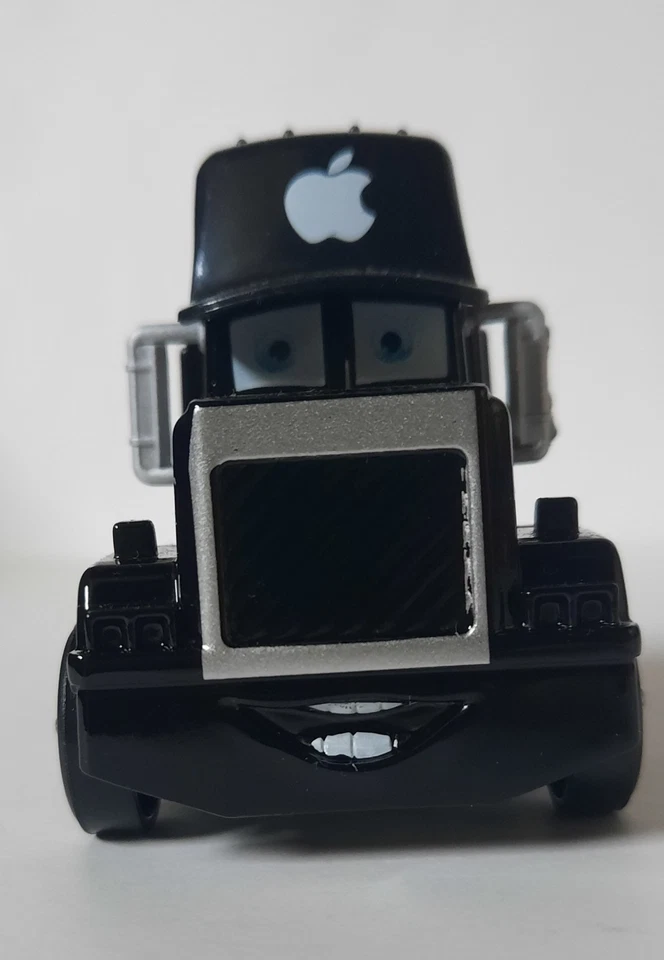 DISNEY CARS CAMION Mack APPLE NERO + CAR APPLE nr. 84 Pixar HAULER sfuso maclama - Immagine 2 di 4