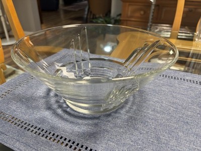 Luminarc USA Clear Glass Serving Bowl 10  Modern Cut Panel Design