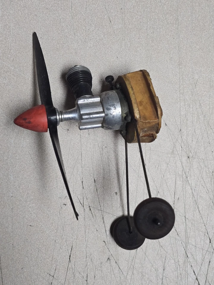 Lote de 5 motores de avión RC * McCoy, Cox, Thimble Drome, + Foto 2 de 4