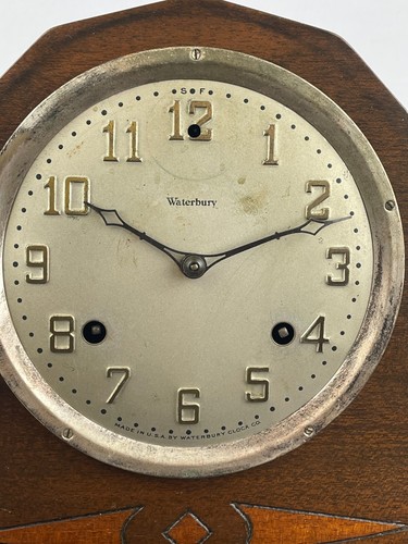 Vintage Waterbury Mantle Clock Dual Tone Chime w/key Made in USA Needs Service - Picture 3 of 12