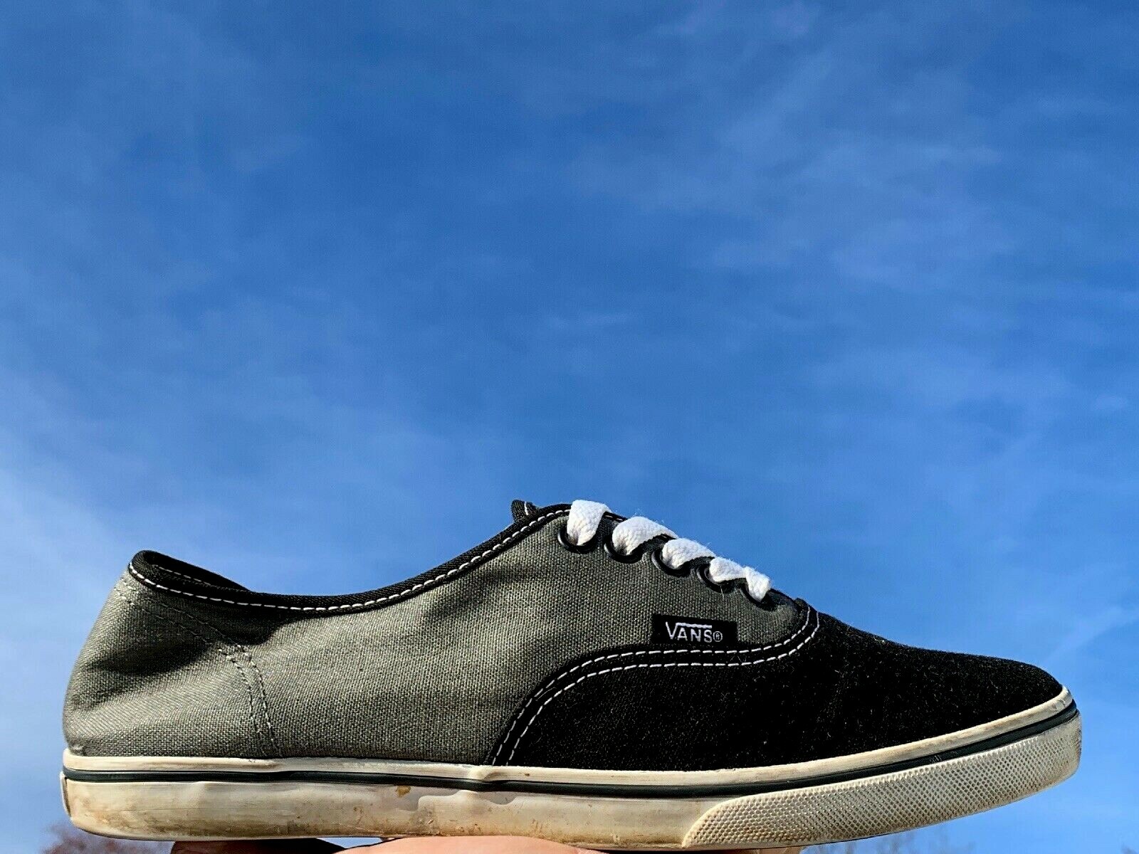 VANS Black Gray Skateboard Loafers Womens Size 8 Mens 6.5 B14-image