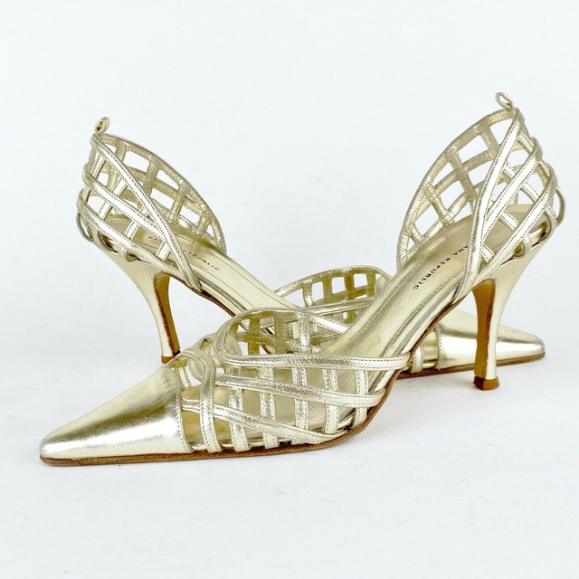 gold 3.5 inch heels