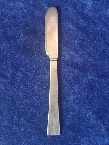 CONTINENTAL 5 3/4" FLAT HANDLE BUTTER SPREADER(s) International Sterling estate