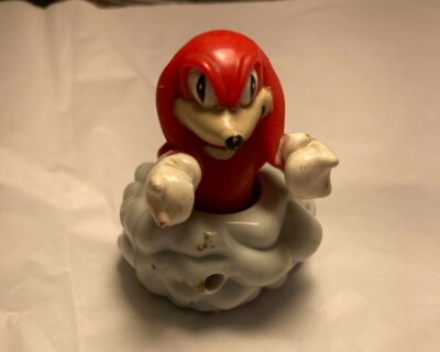 1993 Knuckles SEGA Collection Figure on wheels