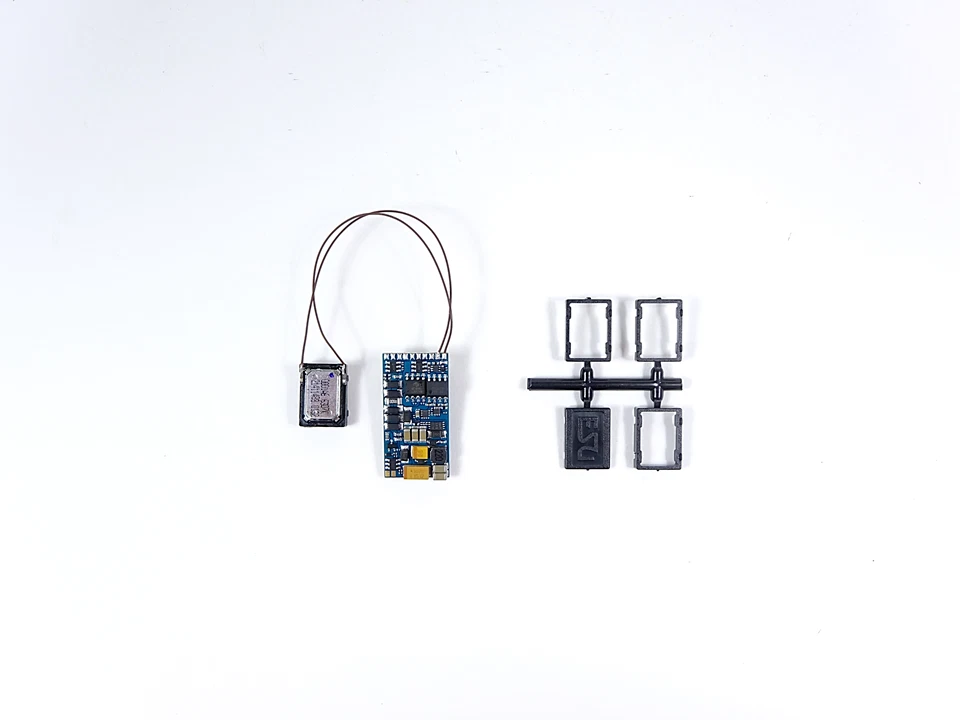ESU Decoder LokSound 5 DCC/MM/SX/M4 Leerdecoder PluX22 58412 neu OVP - Bild 4 von 4
