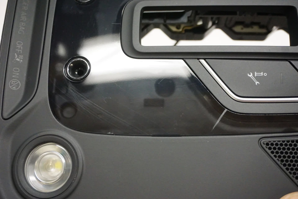 Переключатель Homelink для переднего купольного фонаря Audi A4 2017–2019 годов выпуска 8W0947135CJ - Изображение 3 из 4