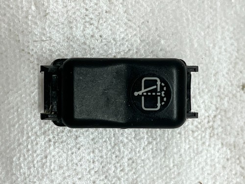 Original Mercedes W124 S124  Schalter Heckscheibenwischer  1248210051 E071