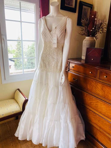 TWO by Rosa Clara Wedding Dress UK 12/14 - Picture 2 of 12