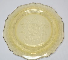 Federal Glass Patrician Spoke Dinner Plate 11" Amber Yellow Depression Glass