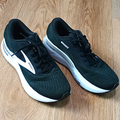 Brooks Adrenaline GTS 24 Running Shoes Black/White Women's 10 B Medium