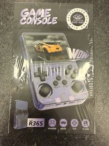 Games Console with over 1000 retro games 