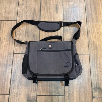 Wenger By Victorinox 14  Zinc Messenger Bag Adjustable Strap