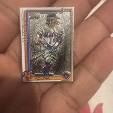 Luisangel Acuna 2025 Topps Series 2 Super Box Collectible Rookie Pin