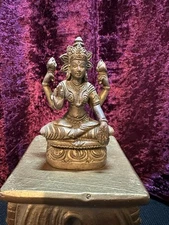 VTG Brass Indian Hindu Goddess Lakshmi Statue Figurine India 4.5" Tall Heavy