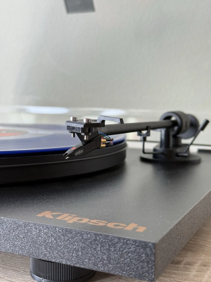 Rare Klipsch Pro-Ject Turntable Belt Drive Ortofon OM-5E Cartridge - See Video - Image 2 of 4