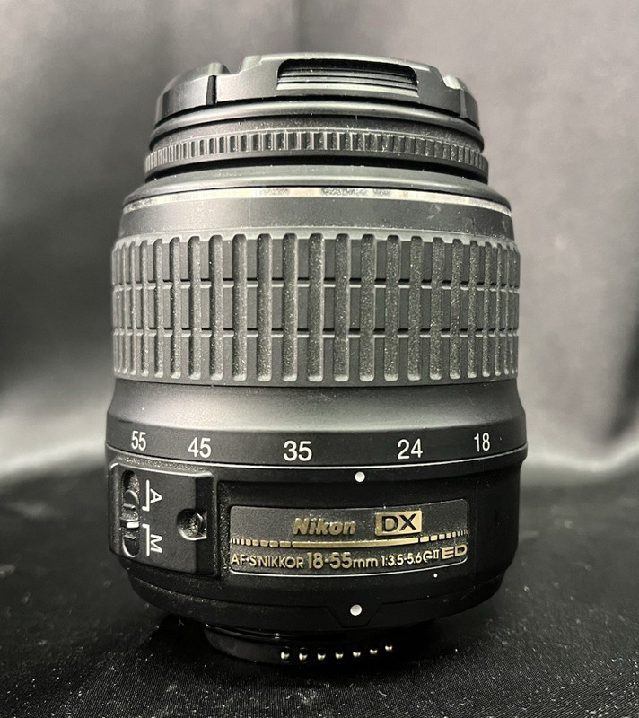 Nikon Zoom-NIKKOR 18-55mm f/3.5-5.6 II AS DX G SWM AF-S ED A/M Lens