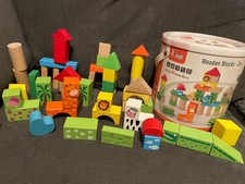 Zoo Wooden Building Blocks, viga , children’s toy ,lion , giraffe , zebra ,croc