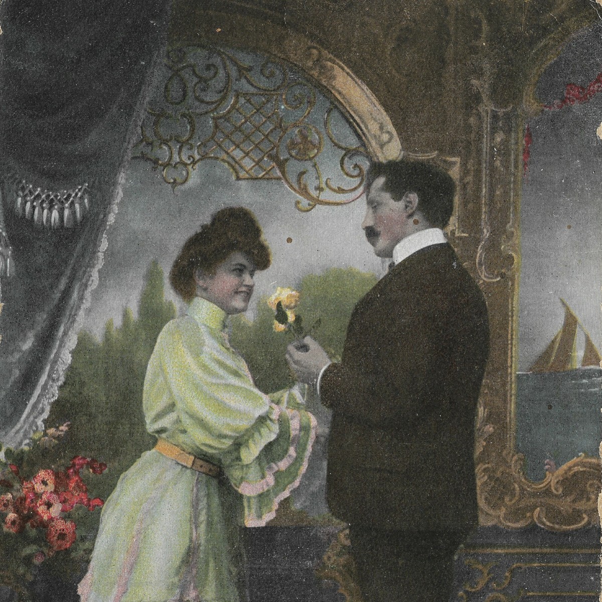 Romance - Gentleman Gives Fancy Young Lady Yellow Roses - 1907