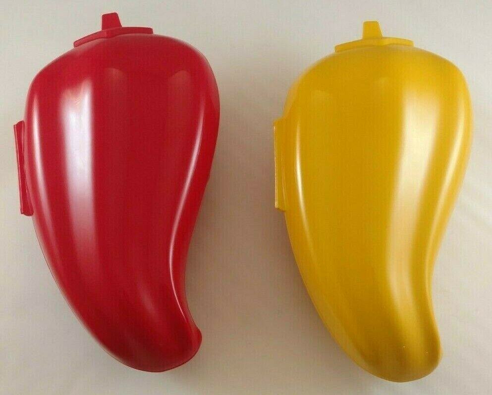 2 New Tupperware Chili Pepper Keeper Vegetable Forget Me Not