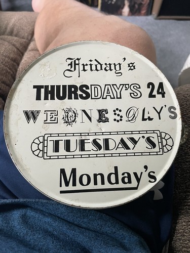 BEATLES FRIDAYS THURSDAYS WEDNESDAYS TUESDAYS JOHN LENNON AND YOKO TAMBOURINE - 第 10/12 張圖片