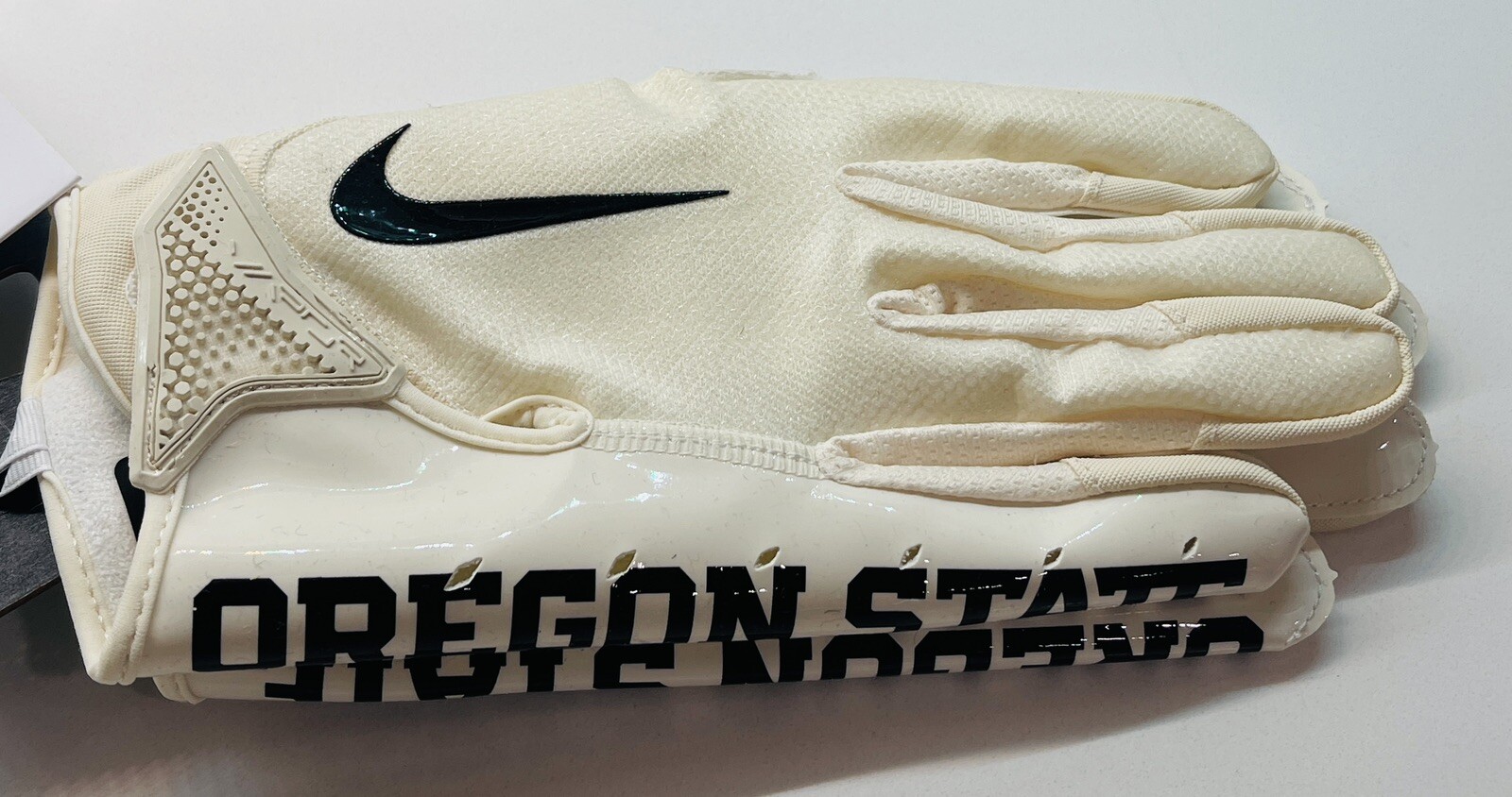 Nike Vapor Jet 7.0 NCAA Football Gloves Oregon State Beavers DX6901138