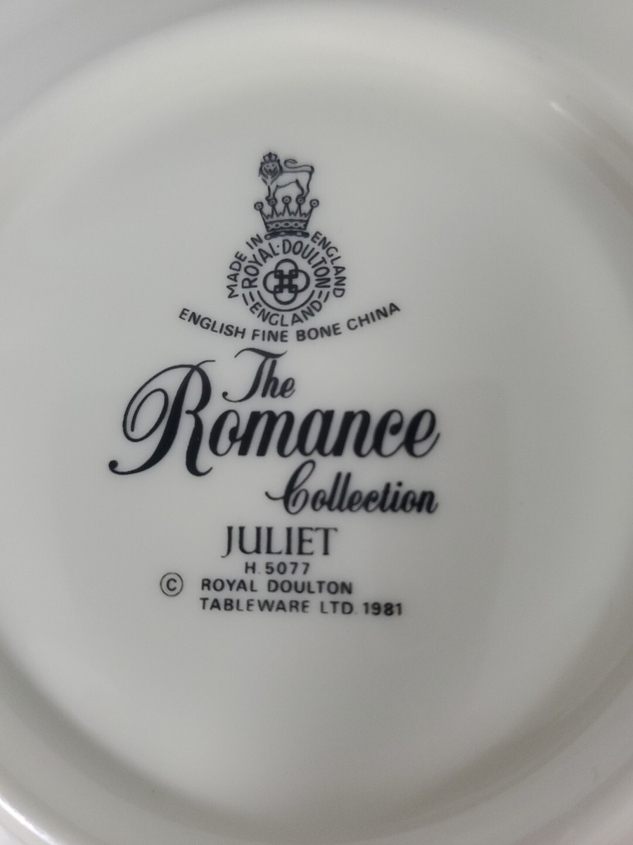 Royal Doulton -Romance Collection - JULIET - Bone China - Saucer