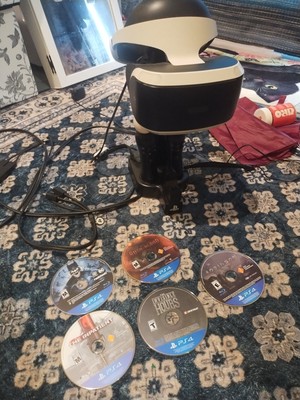 PSVR BUNDLE WITH 5 GAMES CABLES AND CHARGING STAND INCLUDED