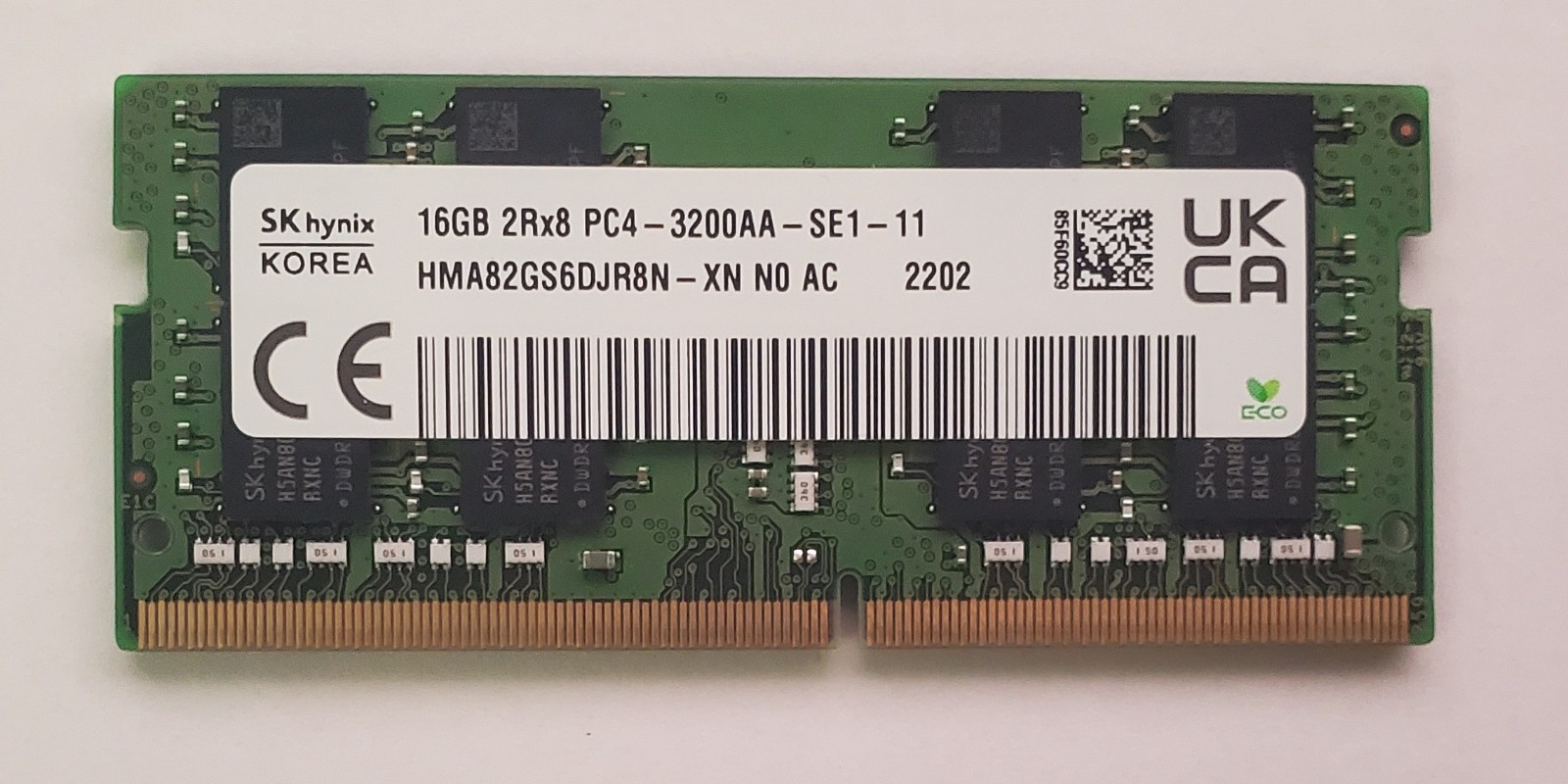 SK Hynix 16GB DDR4-3200 SO-DIMM Memory Module (HMA82GS6DJR8N-XN) TESTED