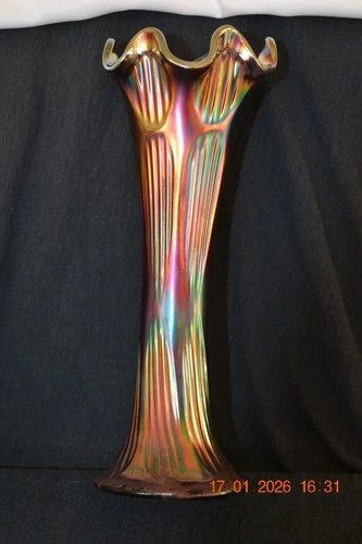 Fenton carnival glass Diamond & Rib 11  inch vase-----amethyst