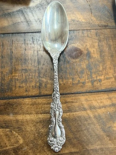 Antique Gorham Imperial Chrysanthemum Sterling 1894 Oval Soup Spoon No Mono