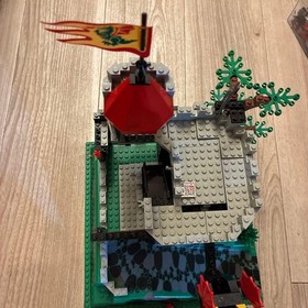 LEGO System Fire Breathing Fortress 6082 In 1993 Used Retired As Is