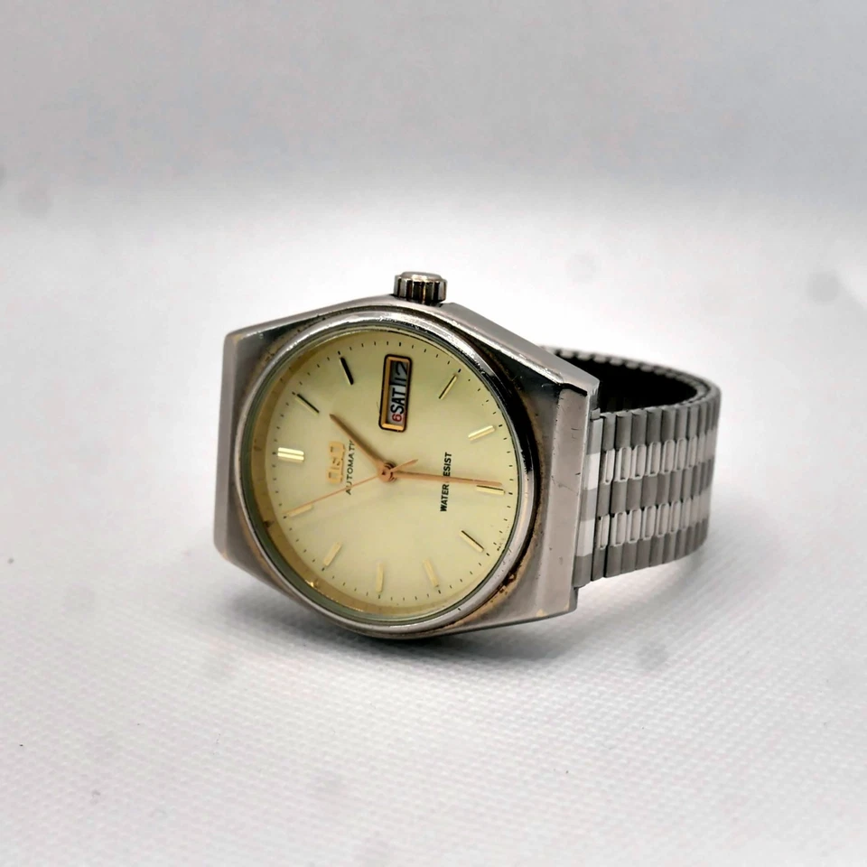 Reloj de pulsera automático Q&Q vintage para hombre - día/fecha - correa de acero inoxidable - probado Foto 4 de 4