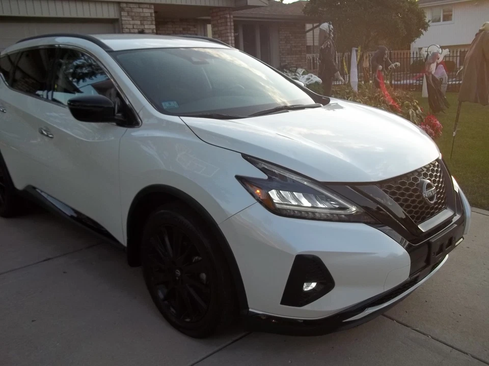 2024 Nissan Murano  - Image 2 of 4
