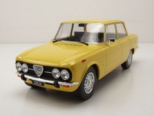 Modellino auto Alfa Romeo Giulia Nuova Super 1974 giallo chiaro 1:18 MCG