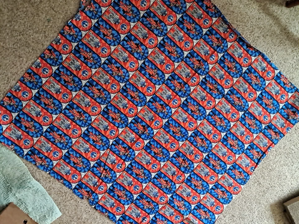 Vitral Star Wars Rojo Azul R2-D2 Luke Skywalker Tela de Algodón 32"x34" Foto 2 de 2