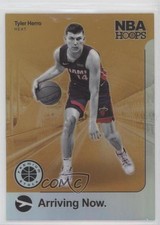 2019-20 Panini NBA Hoops Premium Stock Arriving Now Holo Tyler Herro #13 17md