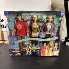 READ! 2007 Disney Channel Hannah Montana Hannah's Fab Friends 3 Figure Set 20115 READ! 2007 Disney Channel Hannah Montana Hannah's Fab Friends 3 Figure Set 20115
