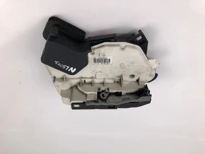 VW GOLF VI 5K1 Verrou de Porte Avant Gauche 5K1837016D 2010 20204156 - Photo 1/4