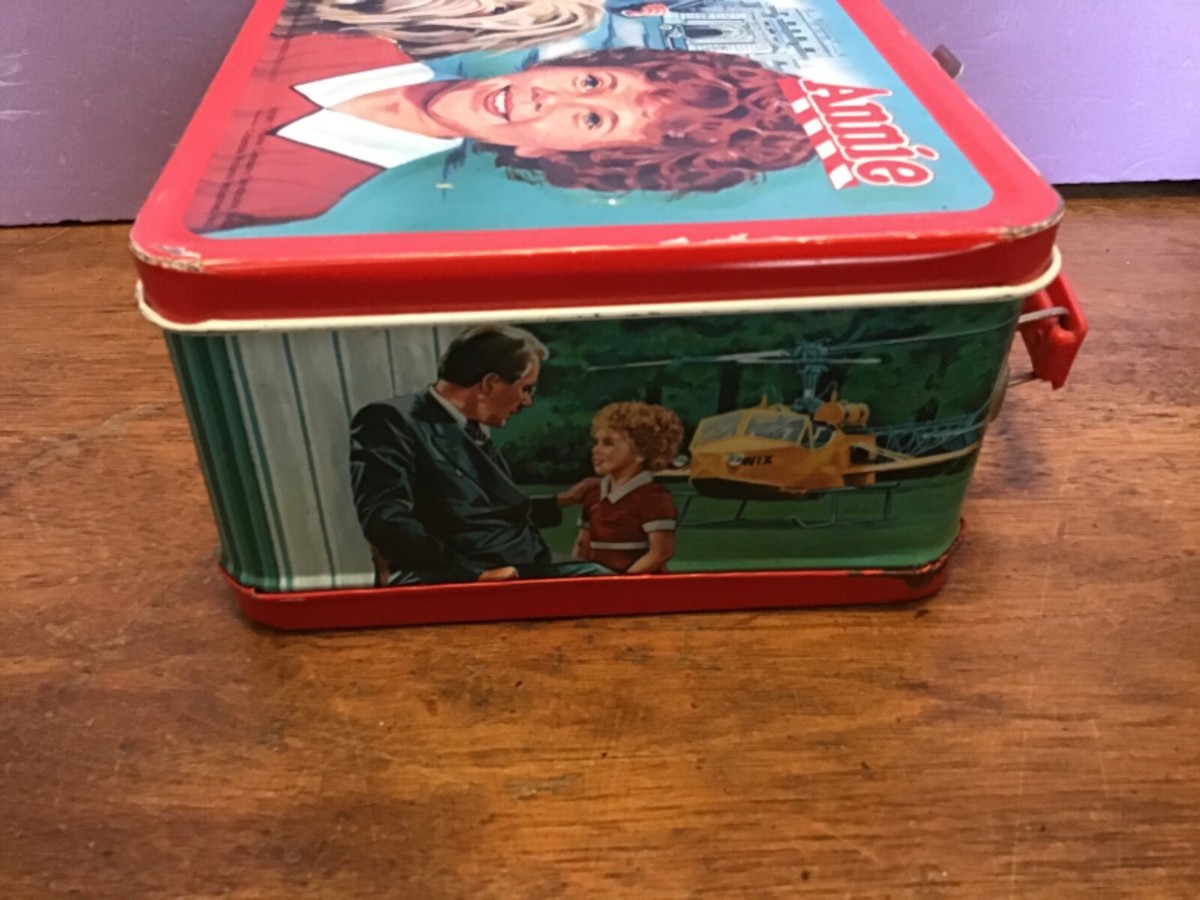 Vintage 1981 Aladdin Little Orphan Annie Lunchbox Metal Tin Lunch