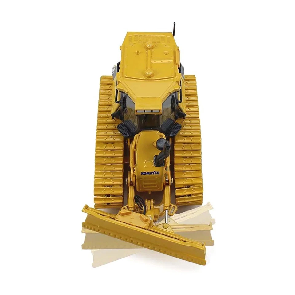 KOMATSU D51PXI-24 DOZER W/ HITCH 1/50 DIECAST MODEL BY FIRST GEAR 50-3461 - Image 4 of 4