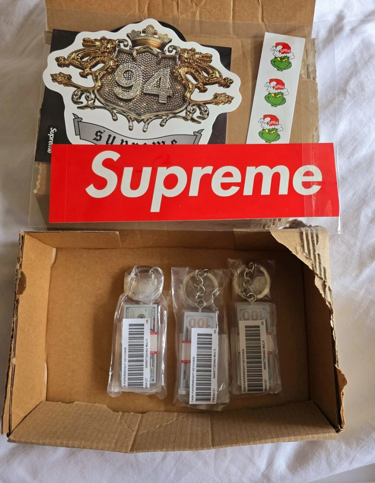 Porte clés In Hand Supreme Cash Paperweight   Accessoires Supreme 