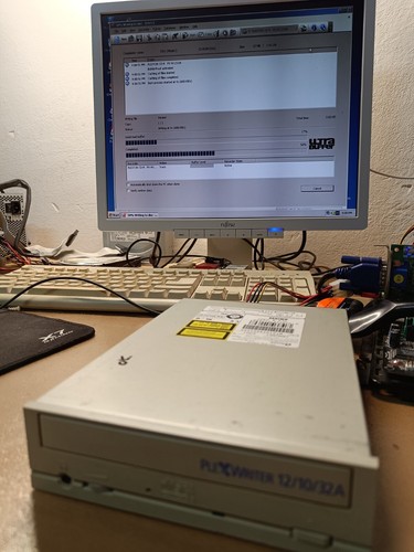 ATA/IDE CD-RW Plextor PX-W1210TA internal optical drive (PLEXWRITER 12/10/32A) - Picture 10 of 13