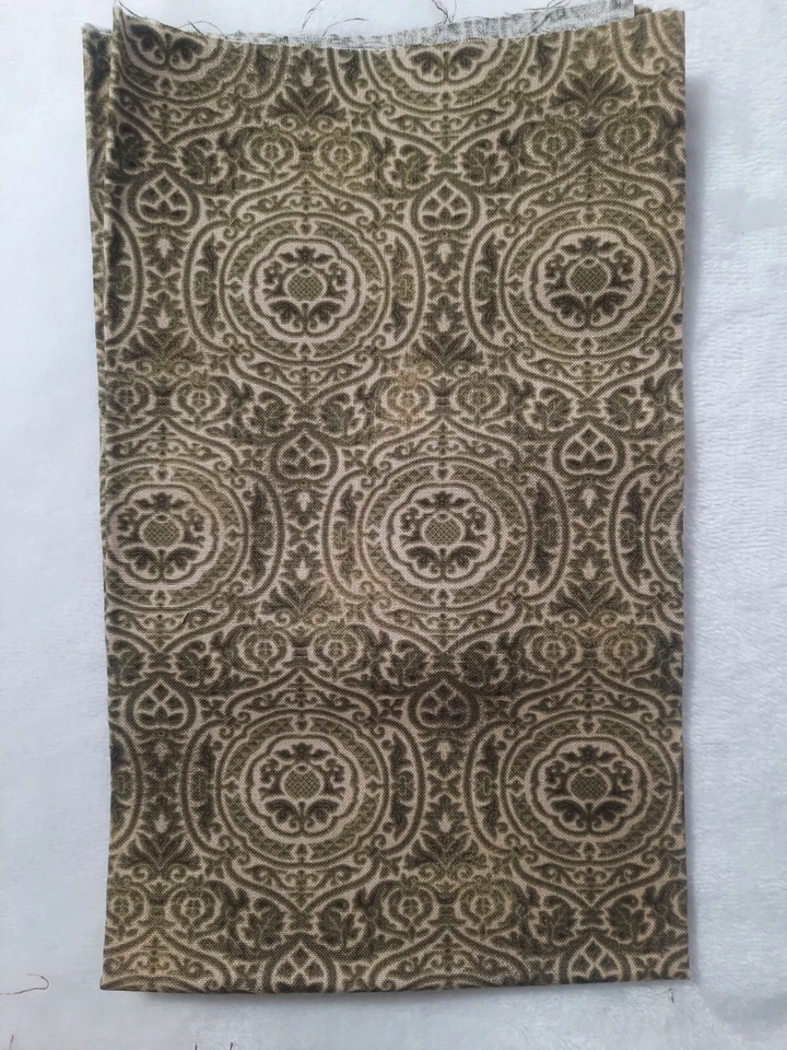 Tela de coser acolchada de algodón Six Fat Quarters Maywood Studios Foto 4 de 4