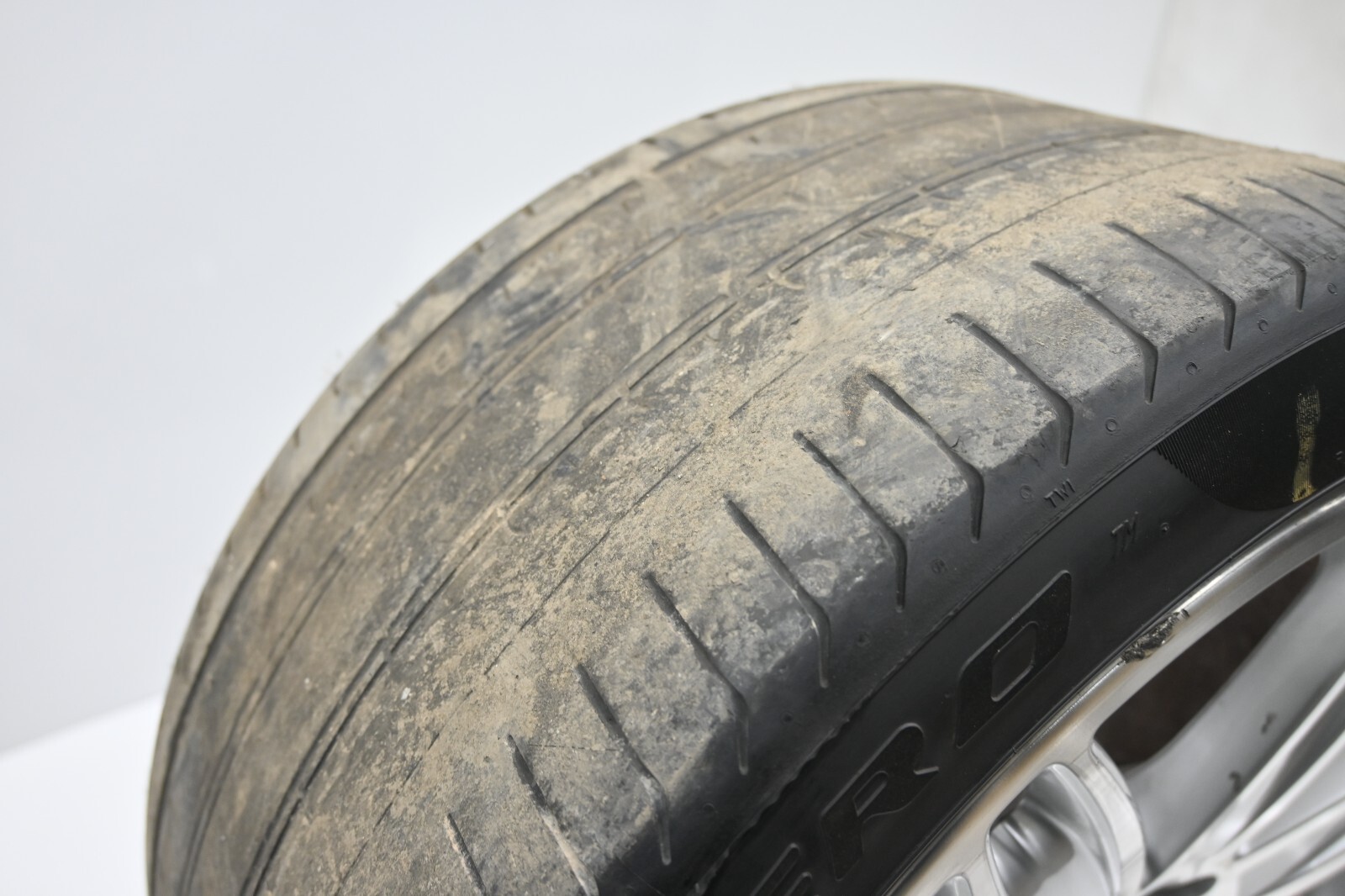 ⭐ 14-21 Maserati Quattroporte 20" Rear Staggered Tire Wheel Rim Factory Oem