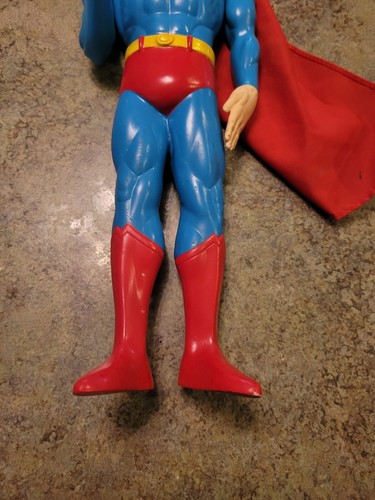 Vintage 1988 DC Comics 14.5 " Vinyl Superhero SUPERMAN Figurine - Picture 4 of 12