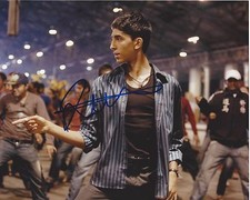 ACTOR DEV PATEL SIGNED SLUMDOG MILLIONAIRE 8X10 PHOTO W/COA LION MOVIE